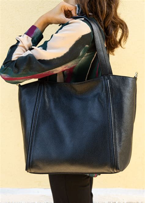 shopper nera con borchie e tracolla grigia bicolore|Borse Shopper donna .